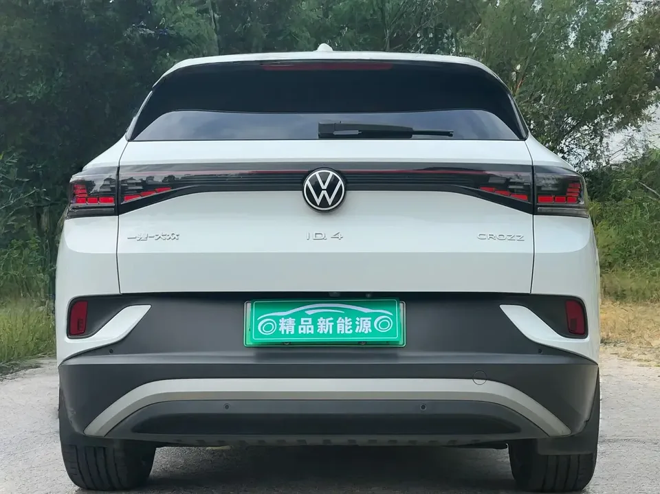 Volkswagen ID.4 Crozz Pure Enjoyment Limited Edition 2023 — миниатюра 2