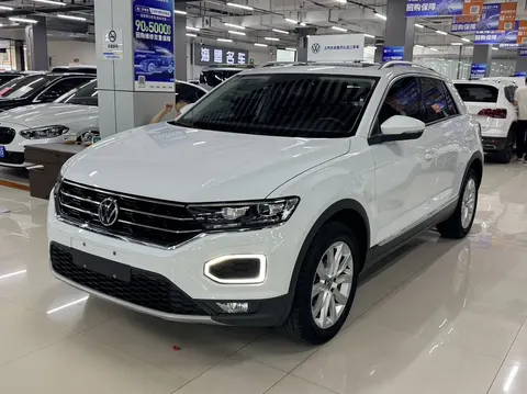 Volkswagen T-Roc 2023 купить в Москве