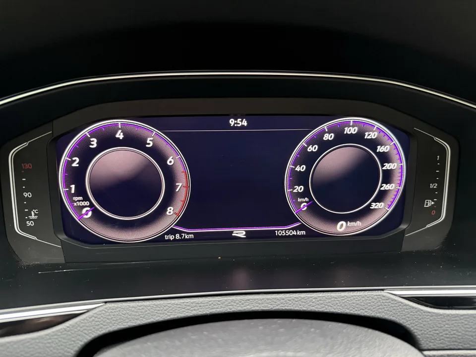 Volkswagen Magotan 330TSI DSG 30th Anniversary Edition 2022 — миниатюра 5