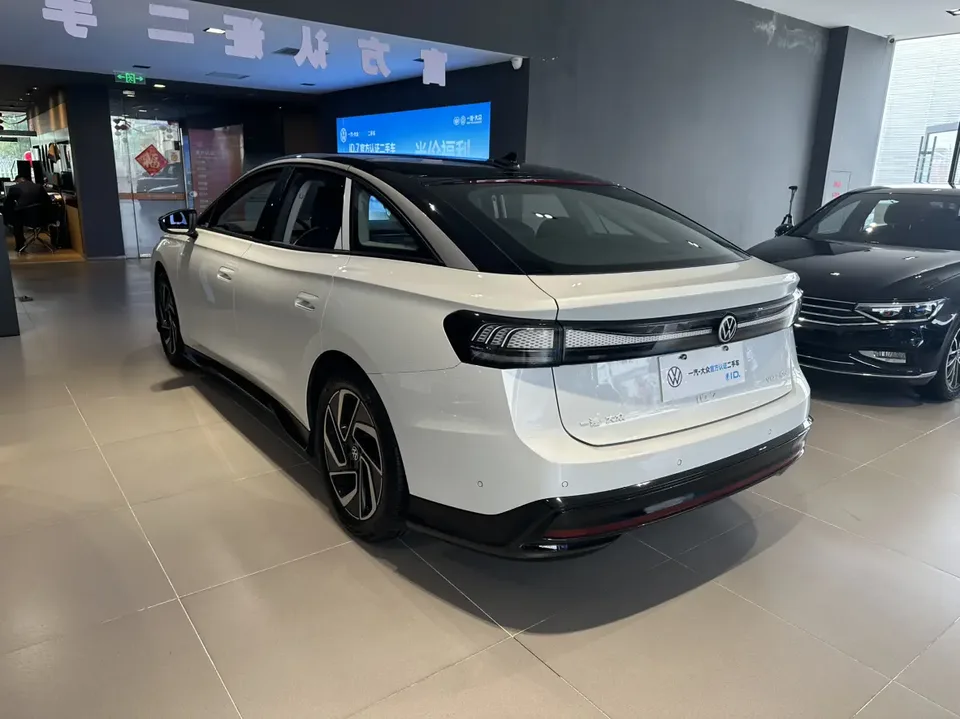 Volkswagen ID.7 VIZZION ID.7 VIZZION 2024 PRO Edition 2024 — миниатюра 4