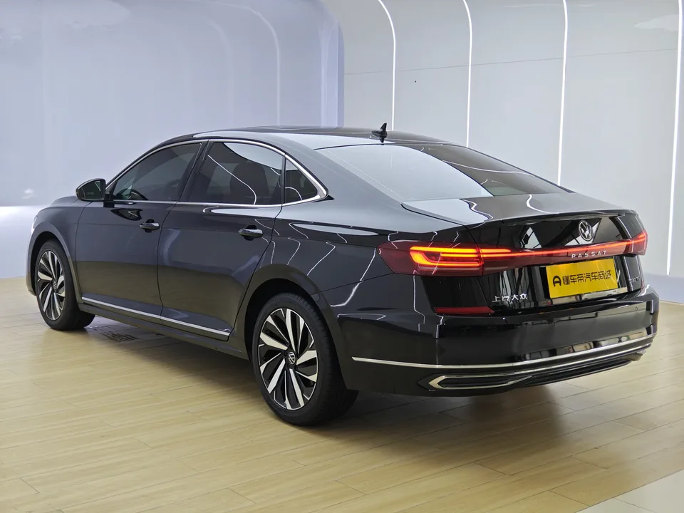 Volkswagen Passat Passat 2022 330TSI Star Elite Edition 2022 — миниатюра 2
