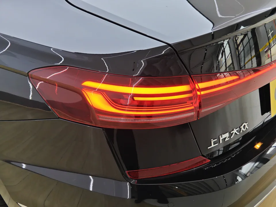 Volkswagen Passat Passat 2022 330TSI Star Elite Edition 2022 — миниатюра 4