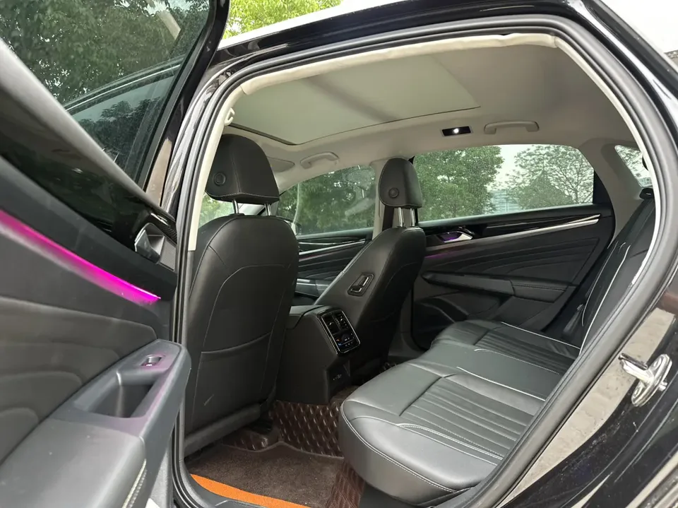 Volkswagen Passat Passat 2022 330TSI Star Elite Edition 2022 — миниатюра 3