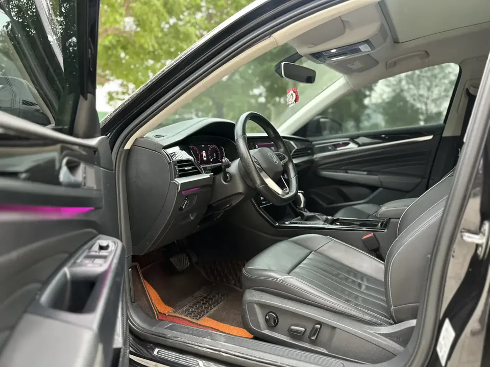 Volkswagen Passat Passat 2022 330TSI Star Elite Edition 2022 — миниатюра 5