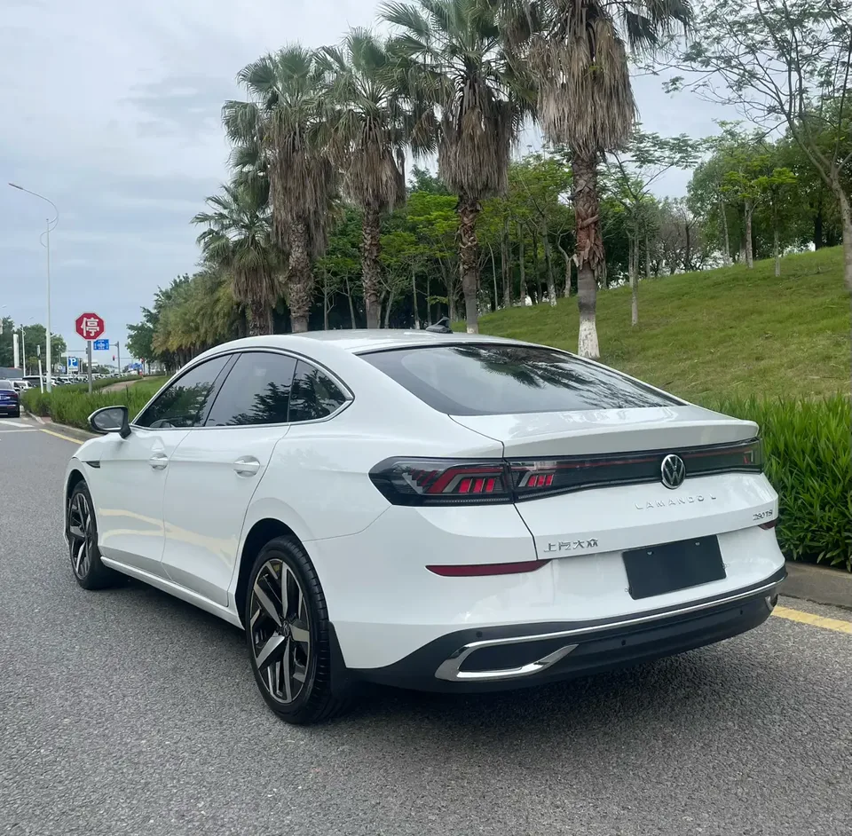 Volkswagen Lamando 2024 Lingdu Lingdu L 280TSI DSG Cool Edition 2023 — миниатюра 4