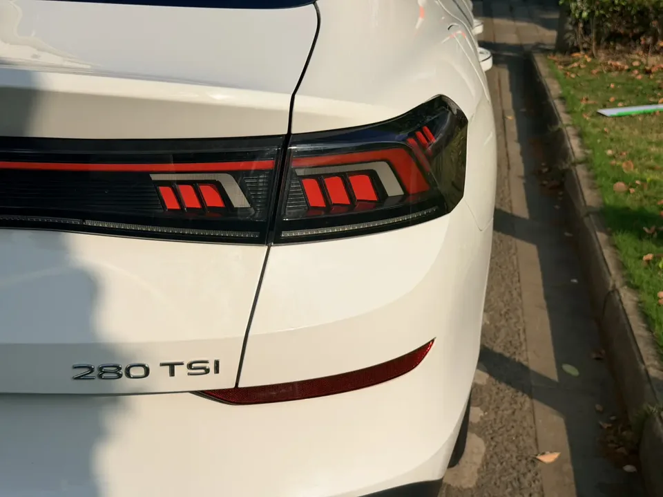Volkswagen Lamando Lingdu 2022 Lingdu Lingdu L 280TSI DSG Hot Edition 2023 — thumbnail 3