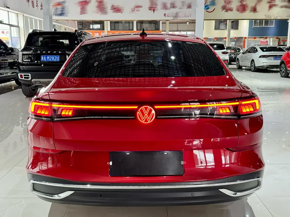 Volkswagen Lamando Lingdu L 280TSI DSG Super Hot Flagship Edition 2022 — миниатюра 2
