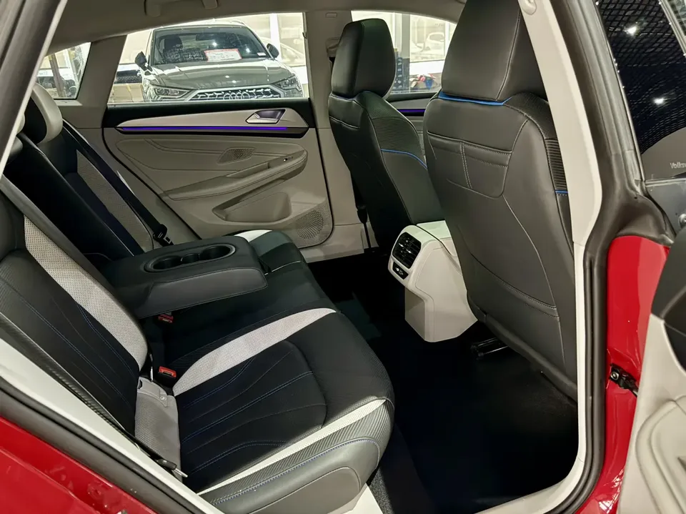 Volkswagen Lamando Lingdu L 280TSI DSG Super Hot Flagship Edition 2022 — миниатюра 3