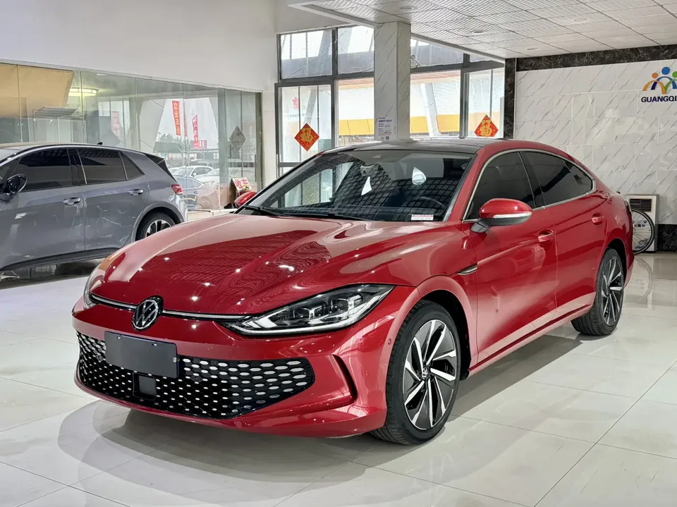 Volkswagen Lamando Lingdu L 280TSI DSG Super Hot Flagship Edition 2022 — фото 1, купить с доставкой в Москву