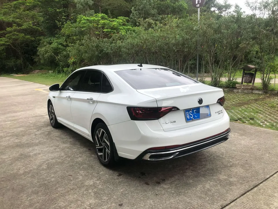 Volkswagen Sagitar 2023 Sagitar 280TSI DSG Beyond Edition Lite 2023 — миниатюра 2