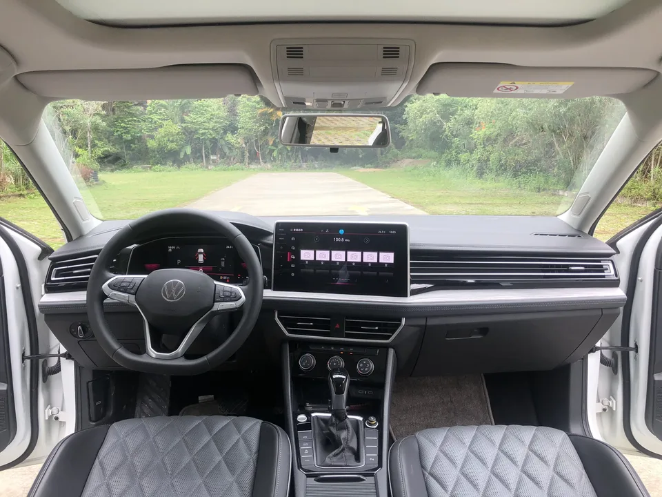 Volkswagen Sagitar 2023 Sagitar 280TSI DSG Beyond Edition Lite 2023 — миниатюра 4