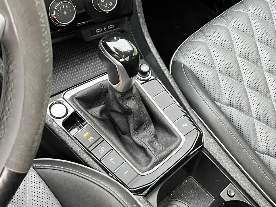 Volkswagen Sagitar 2025 Sagitar 300TSI DSG Beyond Edition 2025 — миниатюра 3