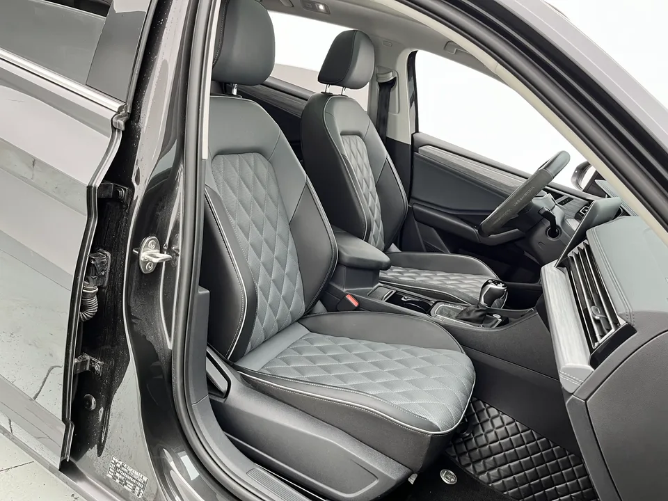 Volkswagen Sagitar 2025 Sagitar 300TSI DSG Beyond Edition 2025 — миниатюра 4
