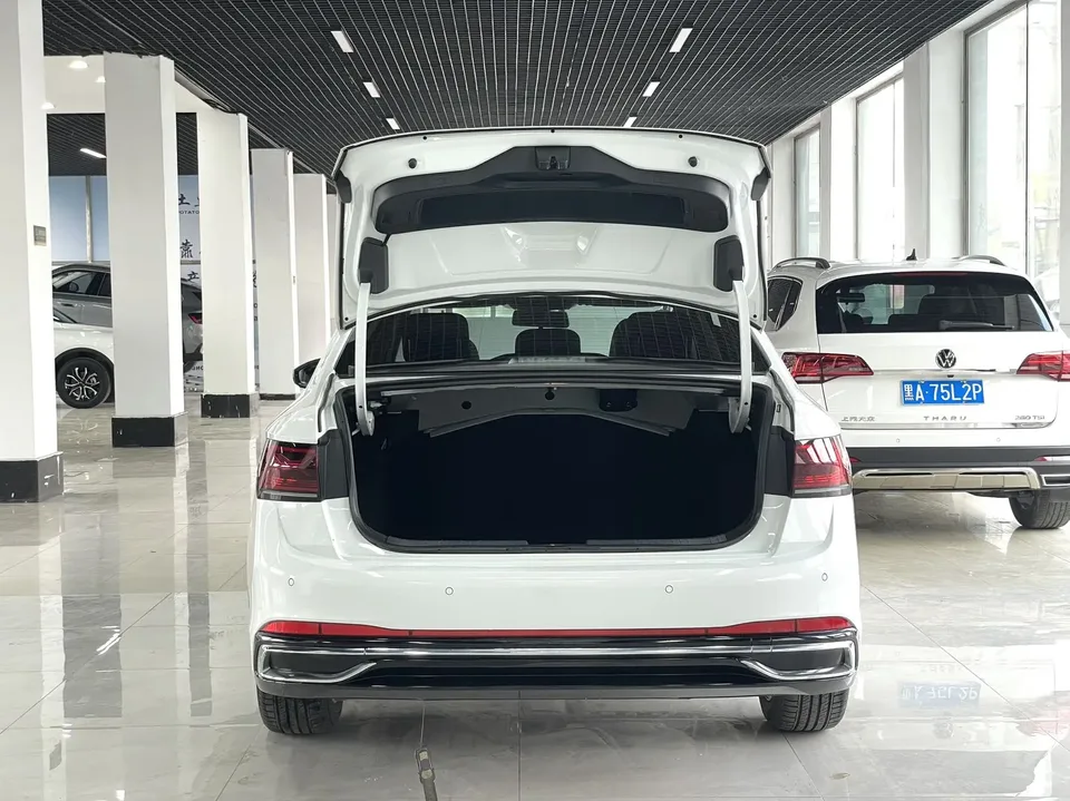 Volkswagen Sagitar 2023 Sagitar 280TSI DSG Beyond Edition Lite 2023 — миниатюра 5