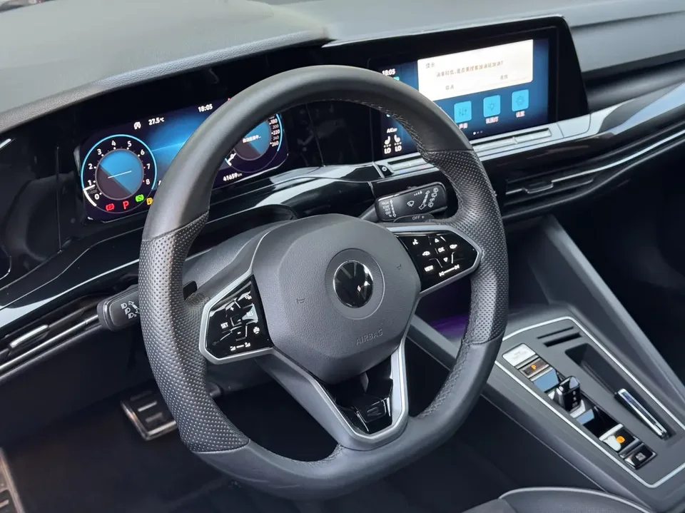 Volkswagen Golf facelift 280TSI DSG R-Line Lite 2024 — миниатюра 4