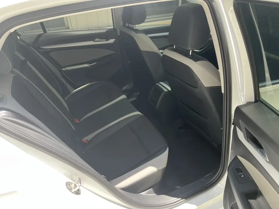 Volkswagen Golf Golf 2023 280TSI DSG Pro 2023 — миниатюра 3