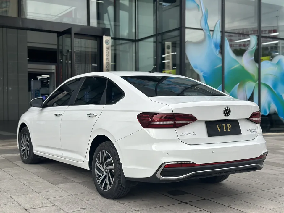 Volkswagen Lavida Lavida 2023 280TSI DSG Full Elegance Edition 2023 — thumbnail 4