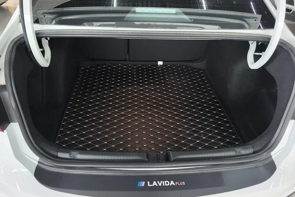 Volkswagen Lavida 300TSI DSG Starry Sky Edition 2024 — миниатюра 4