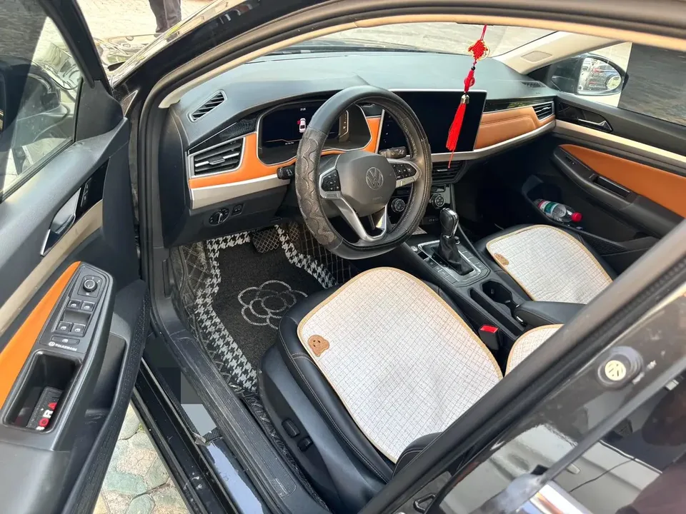 Volkswagen Bora Bora 2023 200TSI DSG Intelligent Driving PRO Edition 2024 — thumbnail 4