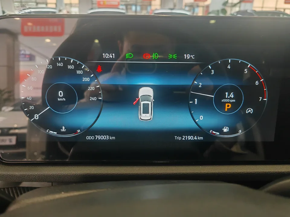 Ford Equator Sport EcoBoost 170 Changling model 2023 — миниатюра 4
