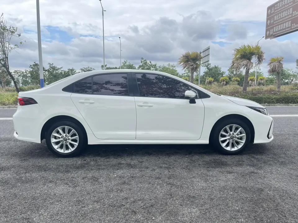 Toyota Corolla Corolla 2021 Corolla 2021 1.2T S-CVT Deluxe Edition 2022 — thumbnail 2