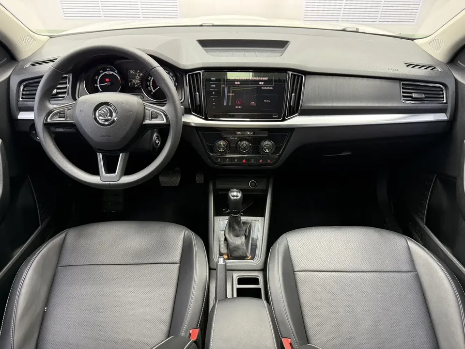 Skoda Comek Comek 2022 1.5L Automatic Comfort Edition 2022 — thumbnail 5