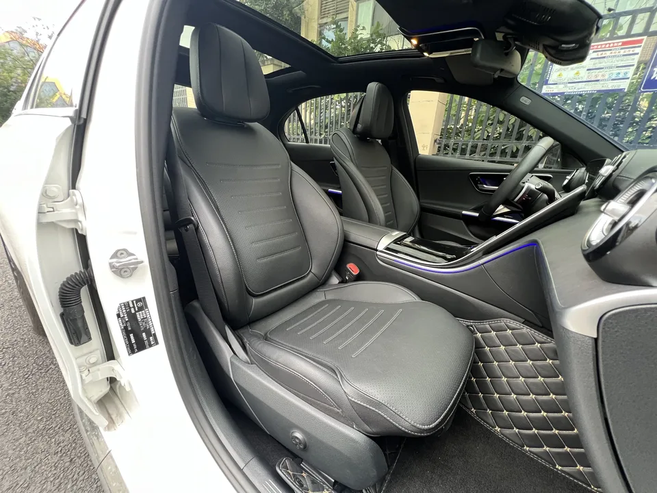 Mercedes-Benz Mercedes Benz C Class Mercedes-Benz C-Class 2023 C 260 L Sports Edition 2023 — миниатюра 3
