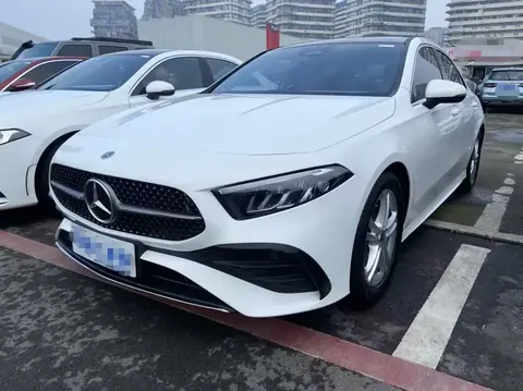 Mercedes-Benz Mercedes Benz A Class 2023 купить в Москве