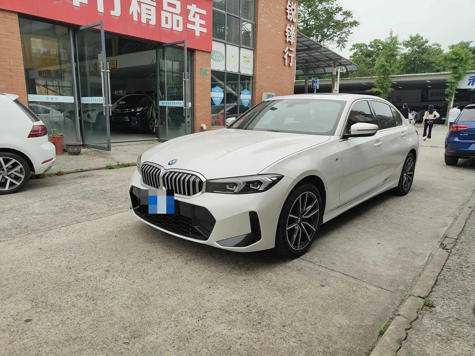 BMW 3 Series 3 Series 2023 BMW 3 Series 2023 320Li M Sport Package 2023 — photo 1, buy with delivery to Moscow