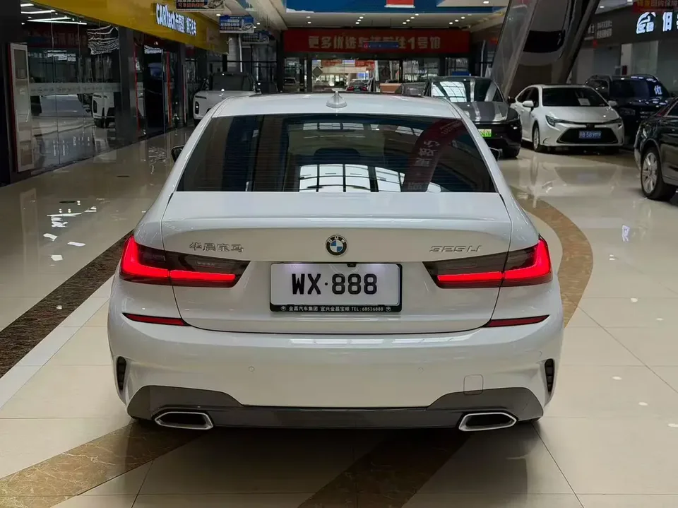 BMW 3 Series BMW 3 Series Facelifted 325Li M Sport Package 2022 — thumbnail 2