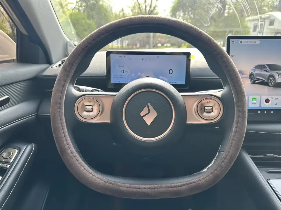 Baojun Yunhai EV 600km pure electric version 2024 — миниатюра 3