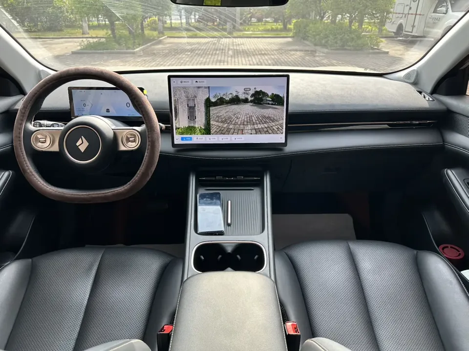 Baojun Yunhai EV 600km pure electric version 2024 — миниатюра 5