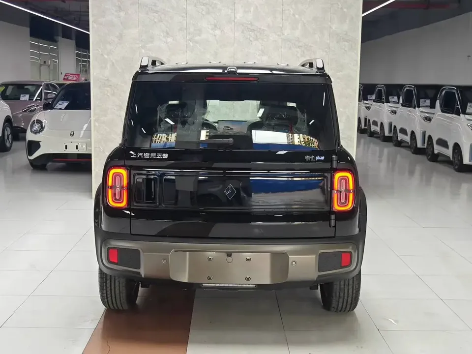 Baojun Yueya Plus Yueya Plus 2026 301km Flagship Edition 2025 — миниатюра 2