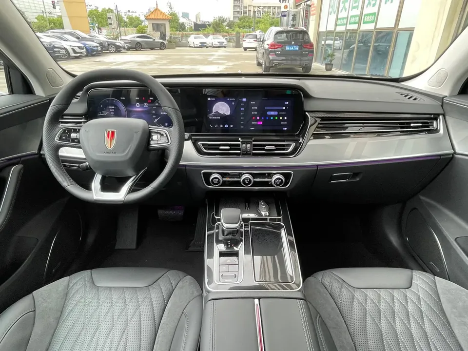 Hongqi HS5 2.0T Flagship Pro Edition 2023 — миниатюра 2