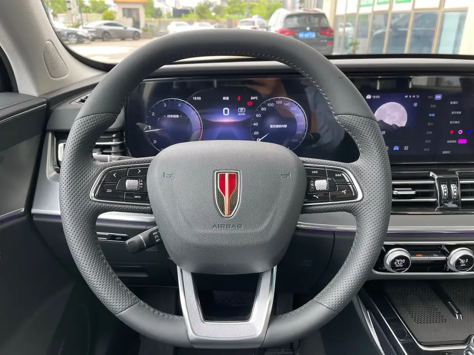Hongqi HS5 2.0T Flagship Pro Edition 2023 — миниатюра 5