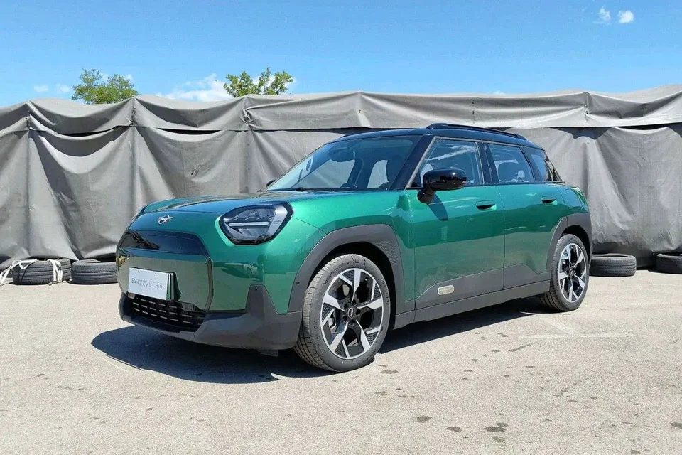 MINI Electric ACEMAN 2025