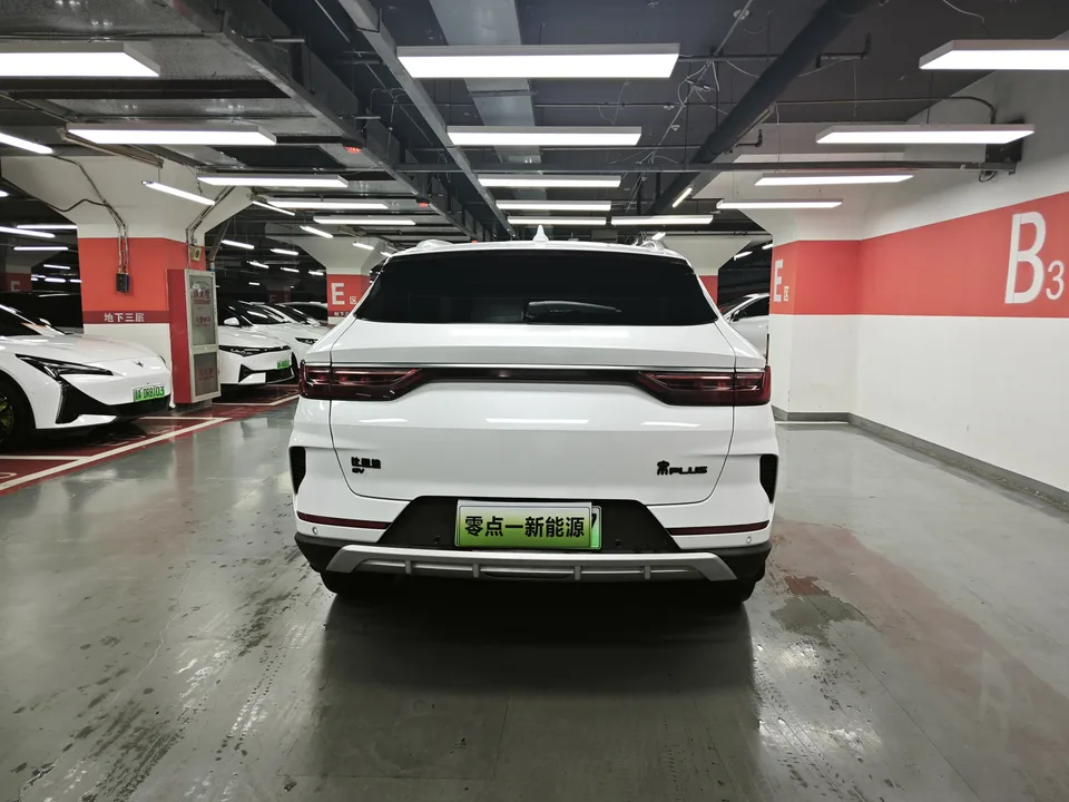 BYD Song PLUS EV Song PLUS EV flagship model 2022 — миниатюра 2