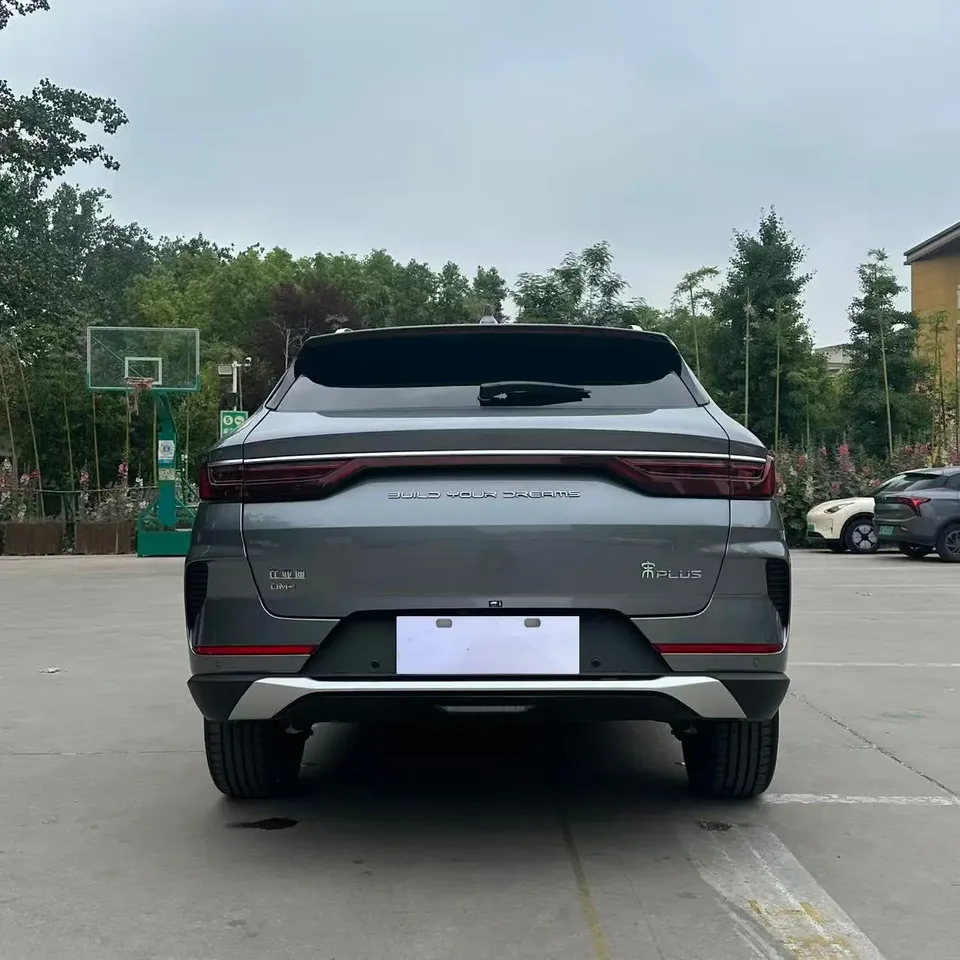 BYD Song PLUS DM Song PLUS DM DM-i 110KM 2WD flagship model 2023 — thumbnail 2