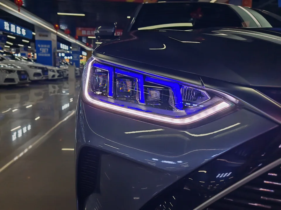 BYD Song PLUS DM Song PLUS DM DM-i 110KM 2WD flagship model 2023 — thumbnail 3