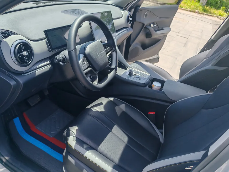 BYD Sea Lion 05DM Sea Lion 05DM Intelligent Driving Edition DM-i 75KM Luxury Edition 2025 — thumbnail 4