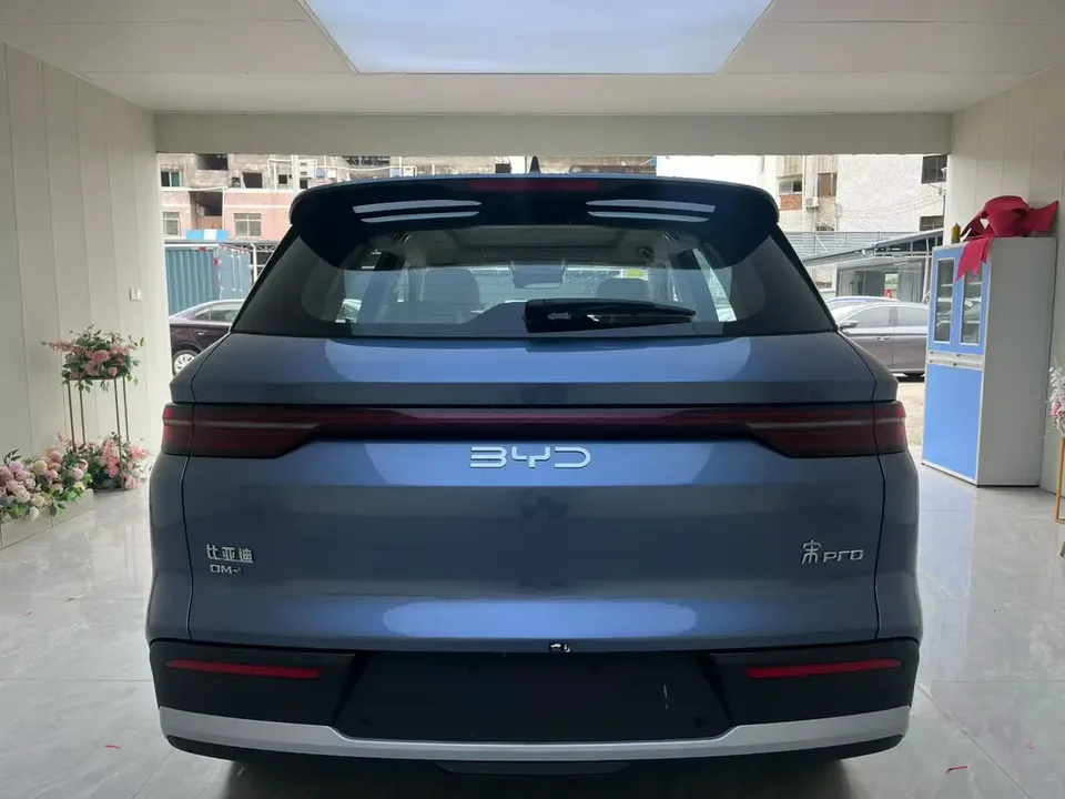 BYD Song Pro DM Song Pro DM 2025 Second Generation DM-i 115KM Excellence Edition 2025 — миниатюра 2