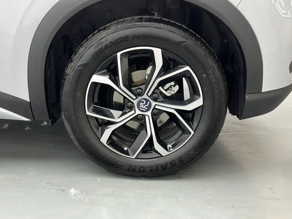 BYD Yuan Plus Honor Edition 430KM Transcendence Type 2024 — миниатюра 5