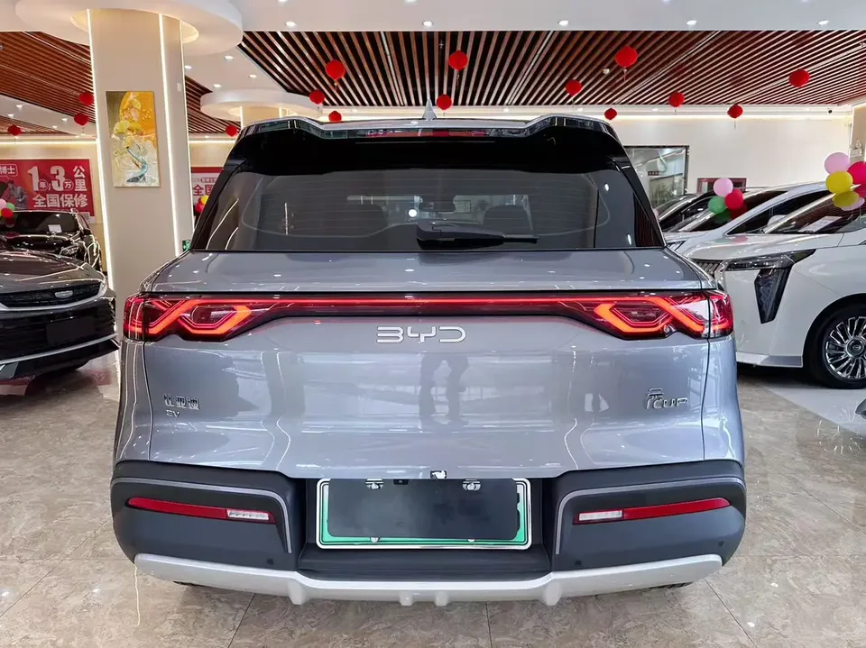 BYD Yuan Up 401KM Beyond Edition 2024 — миниатюра 5