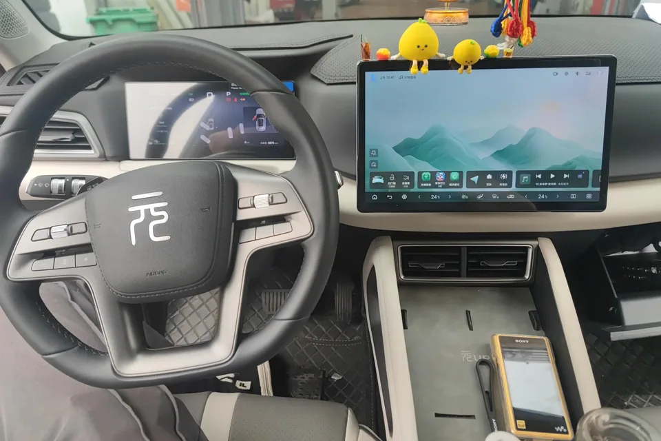 BYD Yuan Up Intelligent Driving Edition 401KM Leading Model 2025 — миниатюра 4