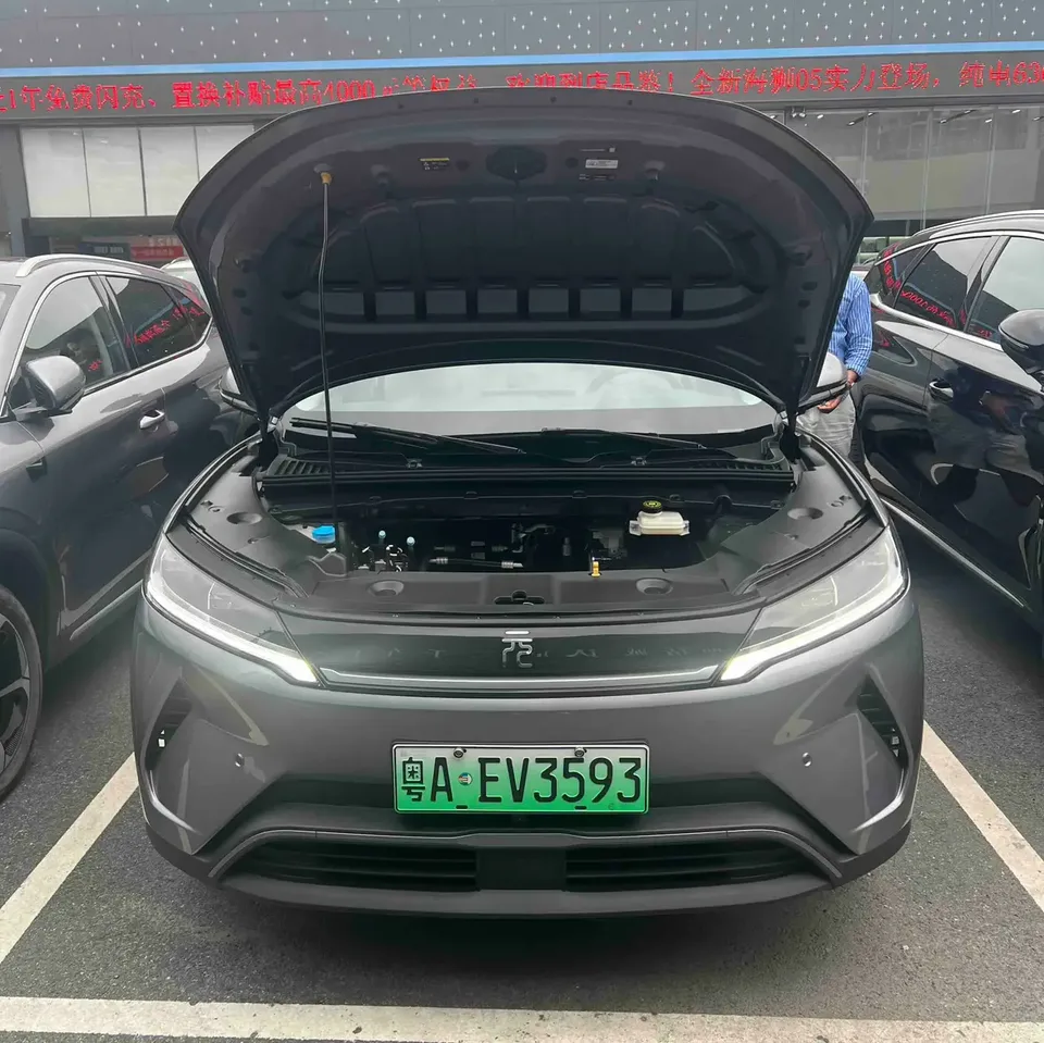 BYD Yuan Up Intelligent Driving Edition 401KM Leading Model 2025 — миниатюра 2