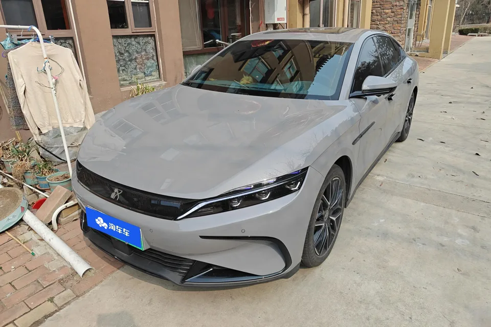 BYD Han EV 2025
