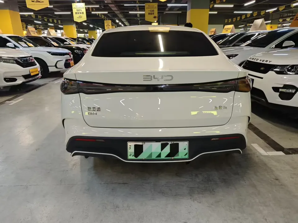 BYD Seal 06DM DM-i 120KM Premium Edition 2024 — миниатюра 2