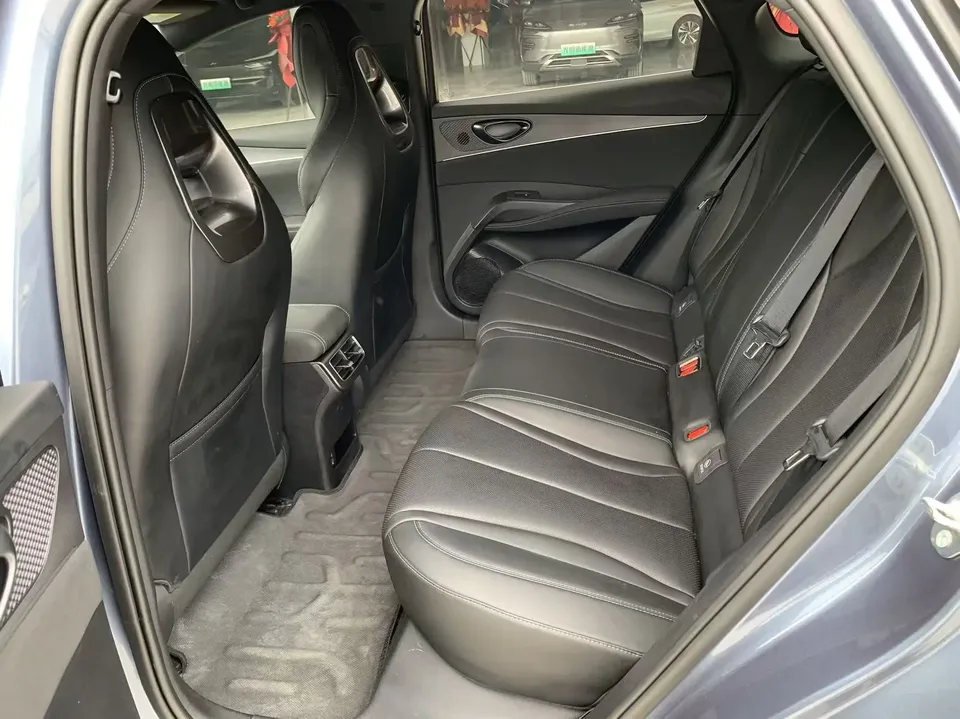 BYD Seal 06DM Intelligent Driving Edition DM-i 80KM Luxury Edition 2025 — миниатюра 3