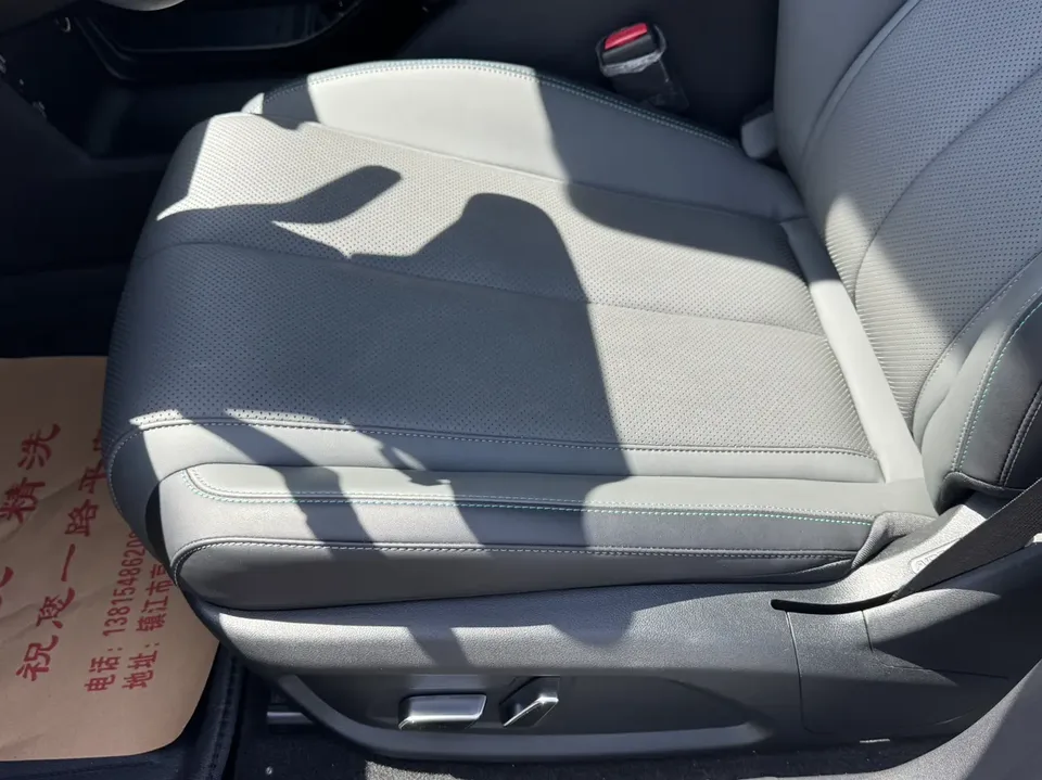 BYD Qin L EV 470km Leading Model 2025 — миниатюра 4