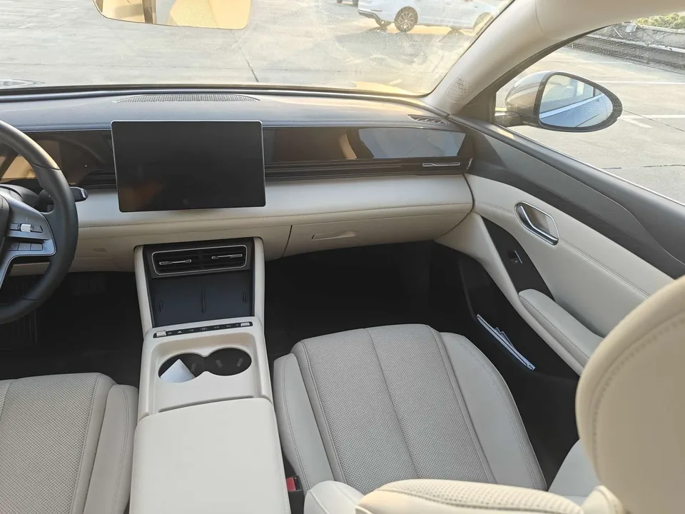 BYD Qin L EV 545km Surpassing Edition 2025 — миниатюра 3